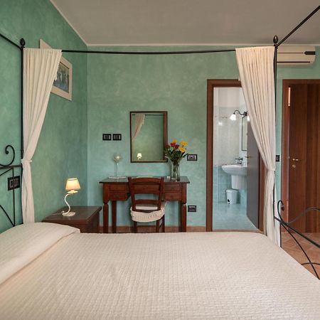 B&B Villa Barbarossa Petrignano Exterior photo
