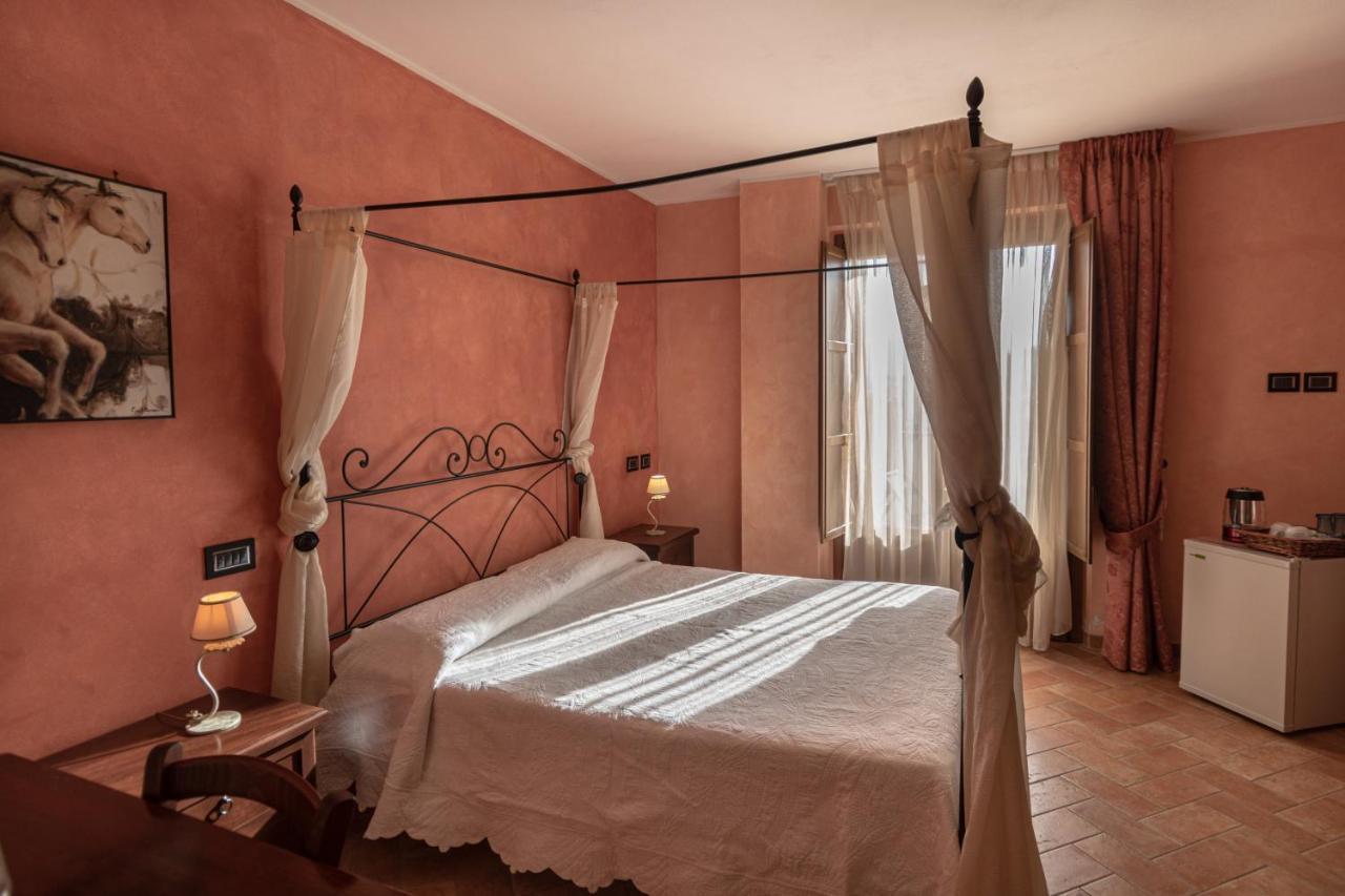 B&B Villa Barbarossa Petrignano Exterior photo