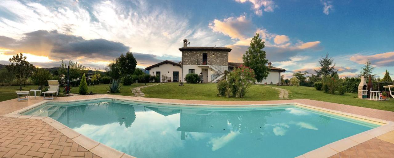 B&B Villa Barbarossa Petrignano Exterior photo